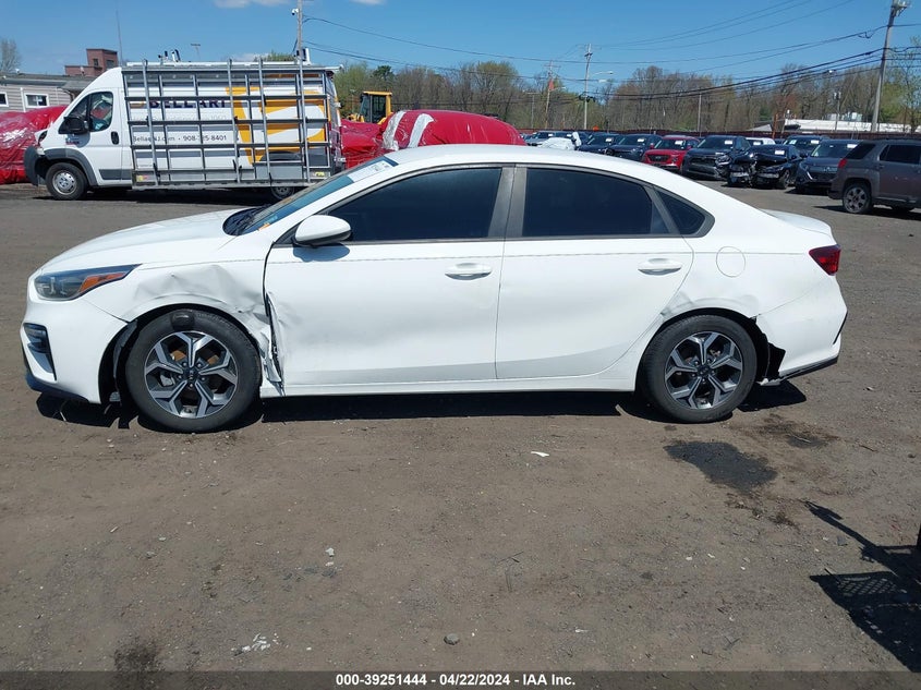 2019 KIA FORTE LXS - 3KPF24AD8KE042519