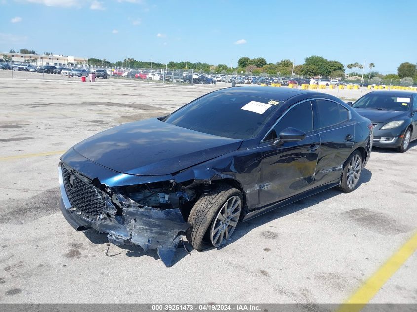 2022 Mazda Mazda3 Premium VIN: 3MZBPADL9NM312723 Lot: 39251473