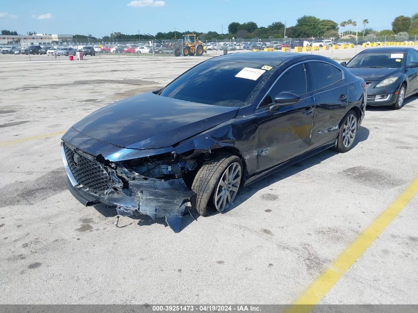 2022 Mazda Mazda3 Premium VIN: 3MZBPADL9NM312723 Lot: 39251473