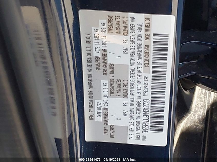 2022 Mazda Mazda3 Premium VIN: 3MZBPADL9NM312723 Lot: 39251473