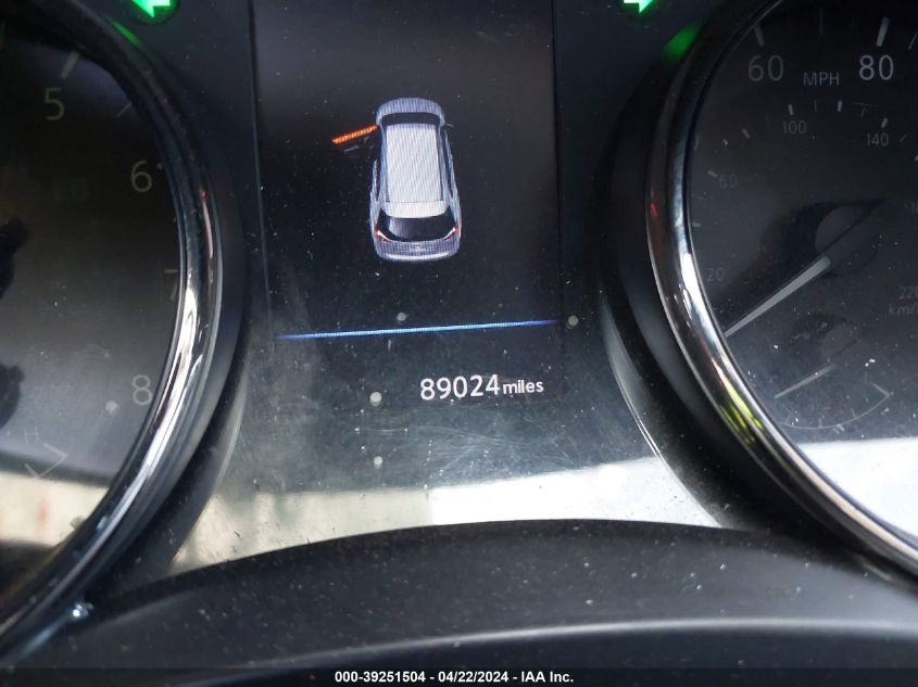 2018 Nissan Rogue Sv VIN: JN8AT2MT7JW470640 Lot: 39251504