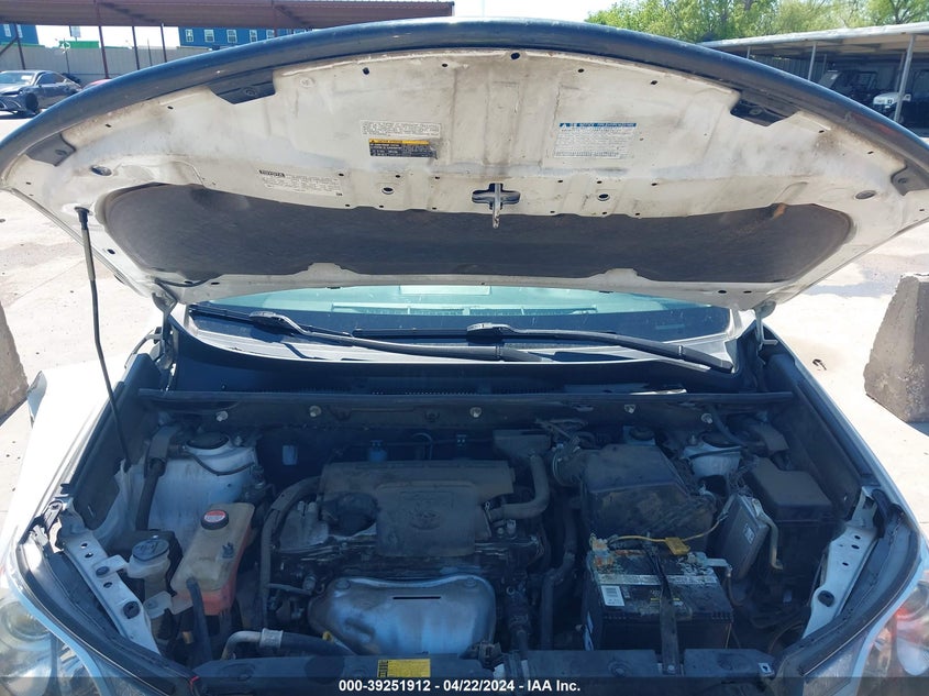 2014 TOYOTA RAV4 XLE - JTMRFREV5ED095279