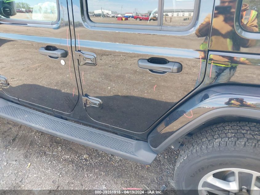 2018 Jeep Wrangler Unlimited Sahara 4X4 VIN: 1C4HJXEG8JW118262 Lot: 39251915