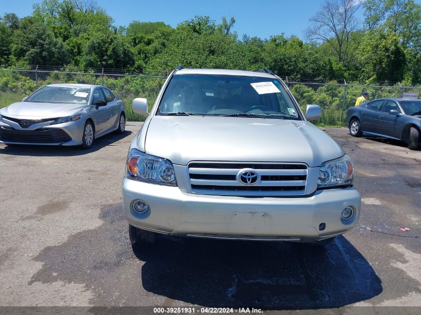 2004 Toyota Highlander Limited V6 VIN: JTEEP21A040013742 Lot: 39251931