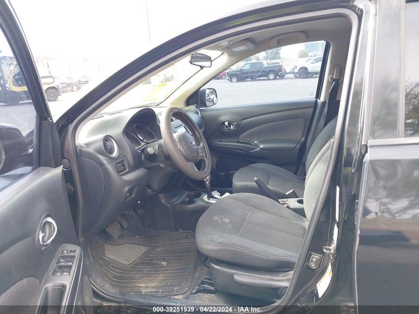 2014 NISSAN VERSA 1.6 SL - 3N1CN7AP8EL808922
