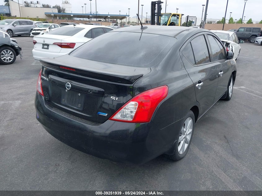 2014 NISSAN VERSA 1.6 SL - 3N1CN7AP8EL808922