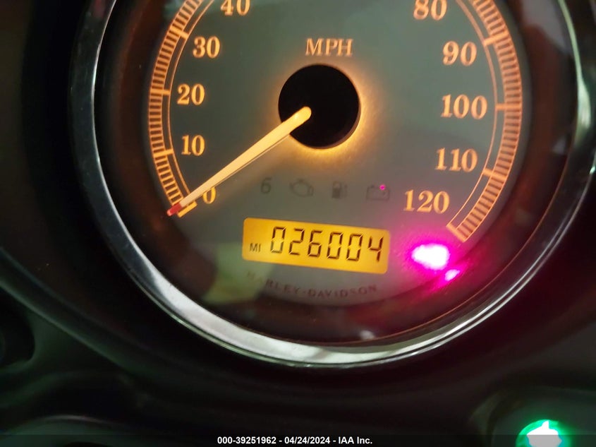 2009 HARLEY-DAVIDSON FLHX - 1HD1KB4149Y676705