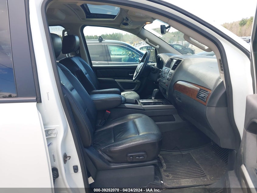 2015 Nissan Armada Platinum VIN: 5N1AA0NCXFN604764 Lot: 39252070