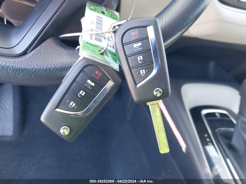 2022 TOYOTA COROLLA LE - 5YFEPMAE9NP381086