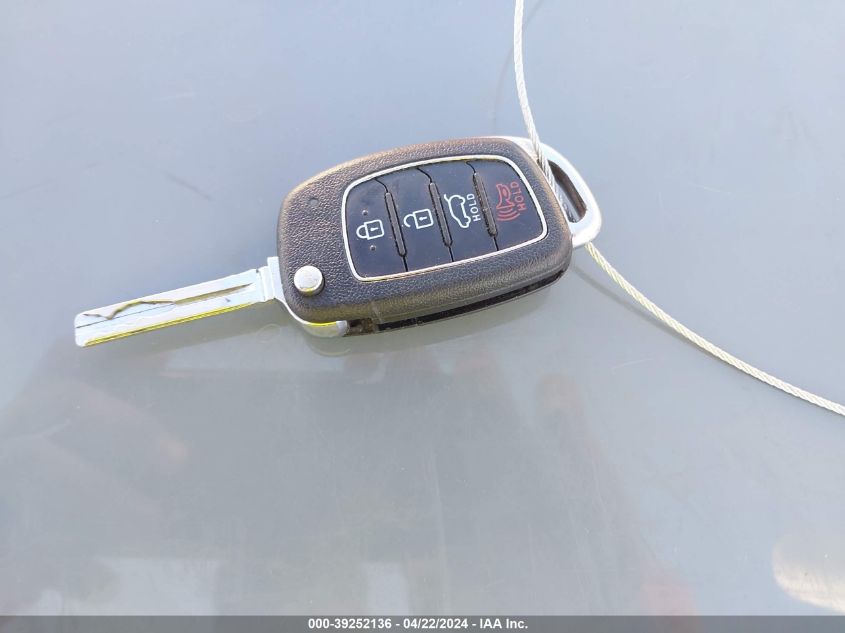 2017 Hyundai Tucson Se VIN: KM8J33A45HU520256 Lot: 39252136