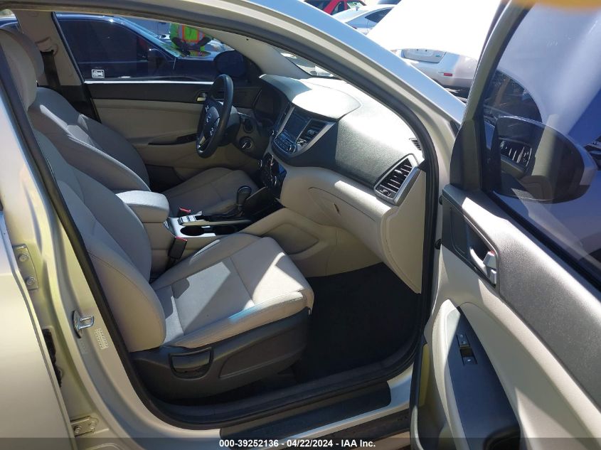 2017 Hyundai Tucson Se VIN: KM8J33A45HU520256 Lot: 39252136