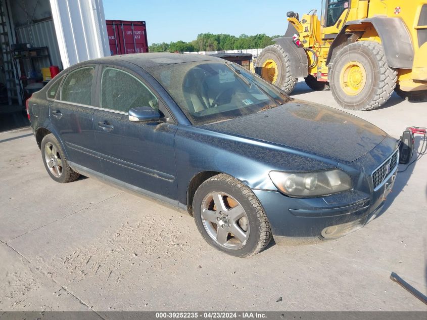 2005 Volvo S40 T5 Awd VIN: YV1MH682X52089634 Lot: 39252235