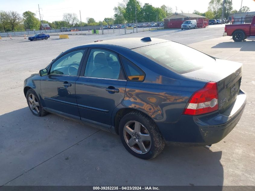 2005 Volvo S40 T5 Awd VIN: YV1MH682X52089634 Lot: 39252235