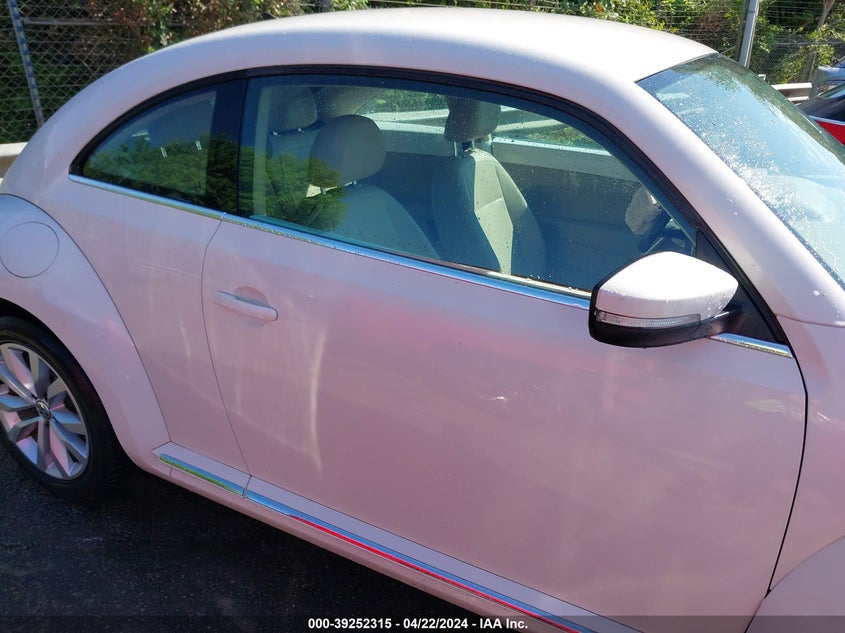 2014 VOLKSWAGEN BEETLE 3VWJL7AT8EM606774