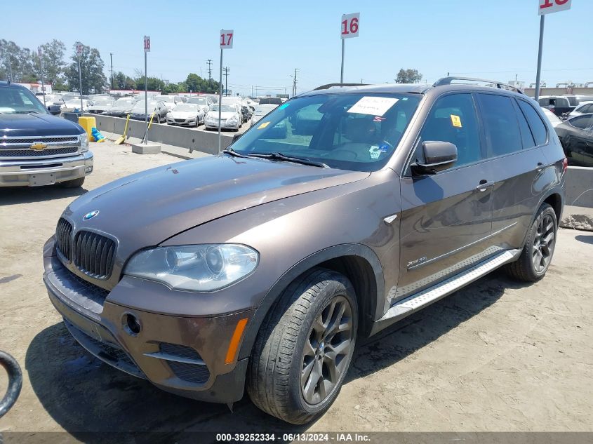 2013 BMW X5 VIN: 5UXZV4C52D0B17089 Lot: 39252334