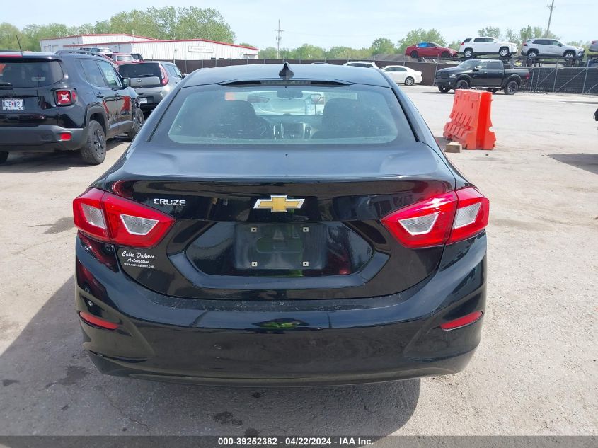 2019 Chevrolet Cruze Ls VIN: 1G1BC5SM4K7109772 Lot: 39252382