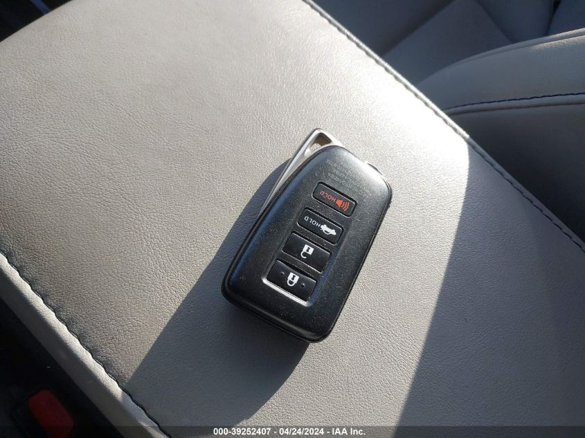 2017 Lexus Es 300H VIN: JTHBW1GG3H2153387 Lot: 39252407