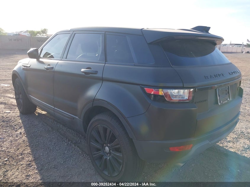 VIN SALVR2BG6HH235610 2017 LAND ROVER RANGE ROVER EVOQUE HSE
