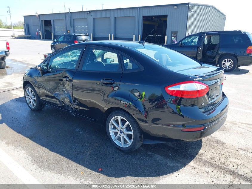 VIN 3FADP4BJXKM154649 2019 FORD FIESTA SE