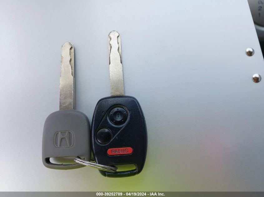 2008 Honda Civic Lx VIN: 1HGFA16558L057001 Lot: 39252789