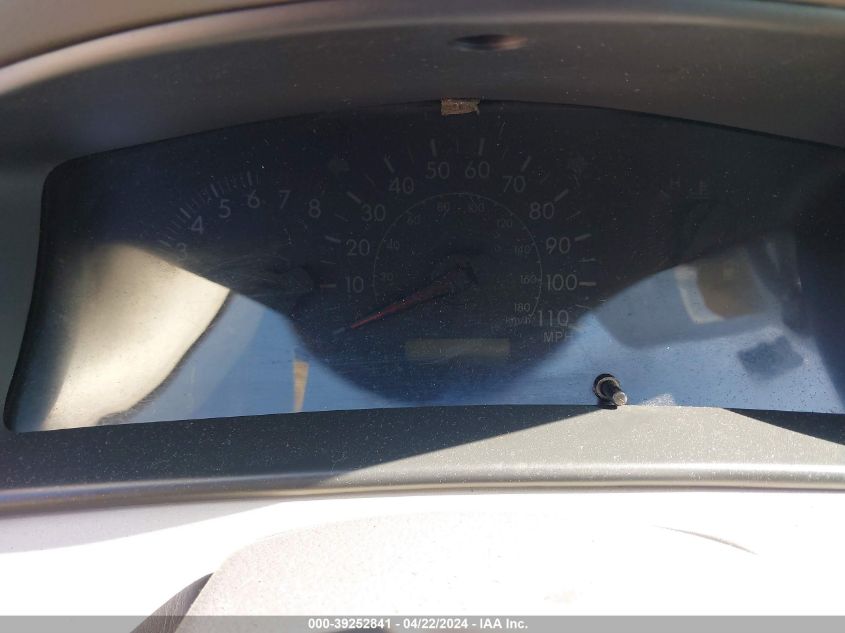 2005 Toyota Corolla Le VIN: 2T1BR32E35C450764 Lot: 39252841