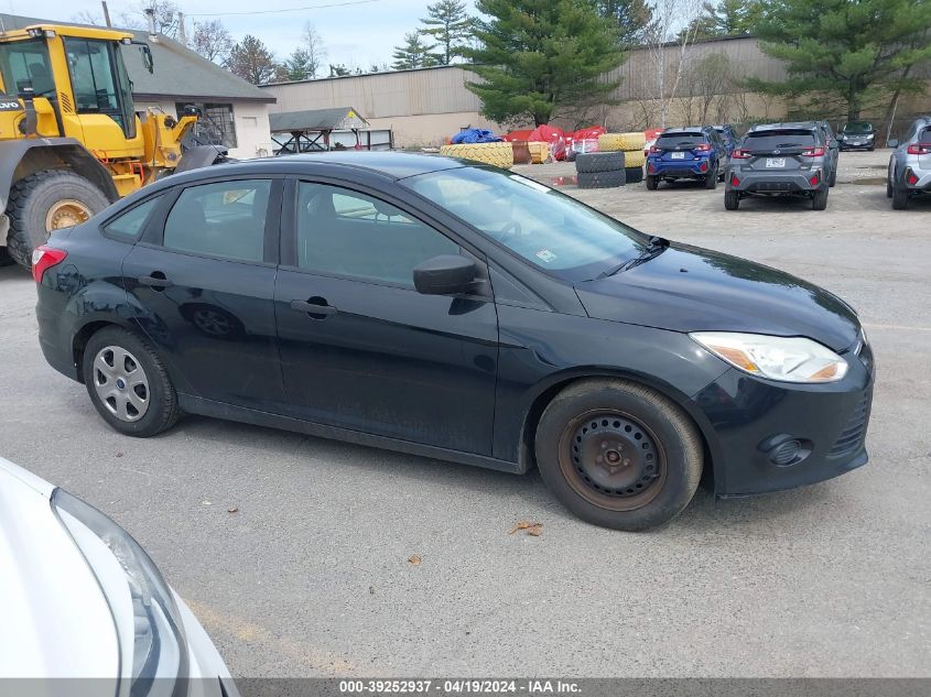 2014 Ford Focus S VIN: 1FADP3E22EL217151 Lot: 39252937