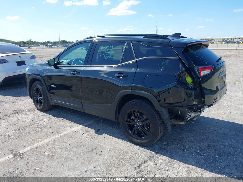 2022 GMC TERRAIN AWD AT4 - 3GKALYEV4NL249138