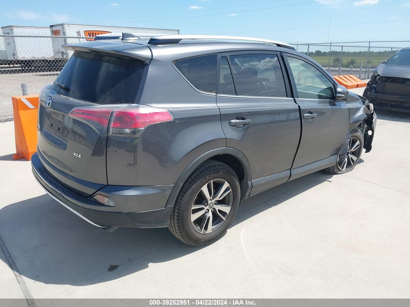 2017 TOYOTA RAV4 XLE - JTMWFREV0HJ119741