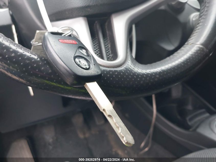 2011 Honda Fit Sport VIN: JHMGE8G58BS000303 Lot: 39252974