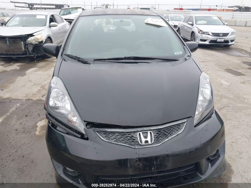 2011 Honda Fit Sport VIN: JHMGE8G58BS000303 Lot: 39252974