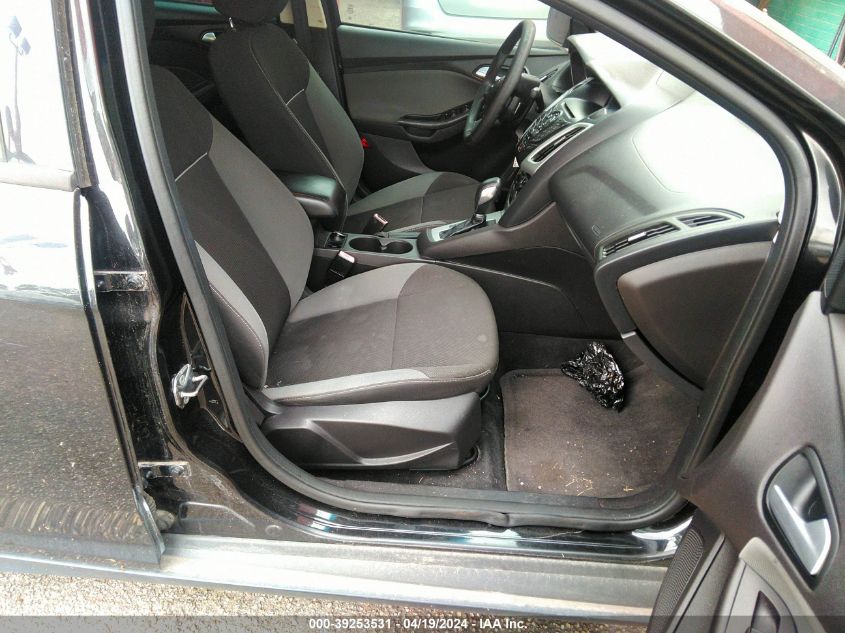 2013 Ford Focus Se VIN: 1FADP3F2XDL233823 Lot: 39253531