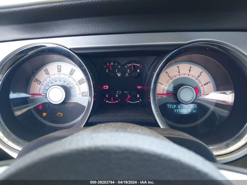 2010 Ford Mustang V6 Premium VIN: 1ZVBP8AN1A5177476 Lot: 39253764