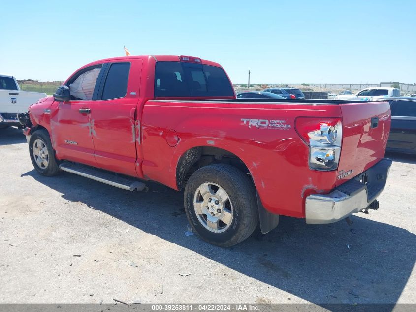 2008 Toyota Tundra Sr5 5.7L V8 VIN: 5TFRV54118X055620 Lot: 39253811