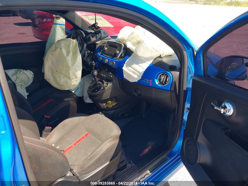 2018 Fiat 500 Abarth VIN: 3C3CFFFH6JT377968 Lot: 39253865