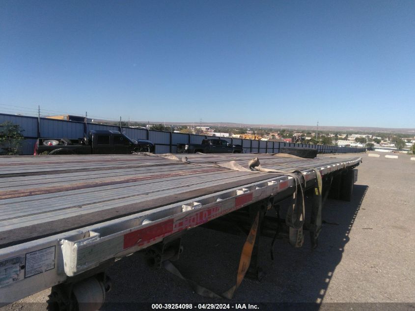 2001 Utility Trailer Mfg VIN: 1UYFS24851A466410 Lot: 39254098