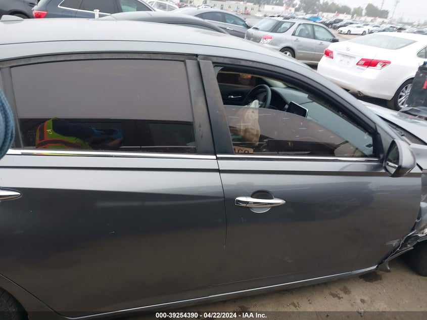 VIN 1N4BL4BV2KN324210 2019 NISSAN ALTIMA 2.5 S