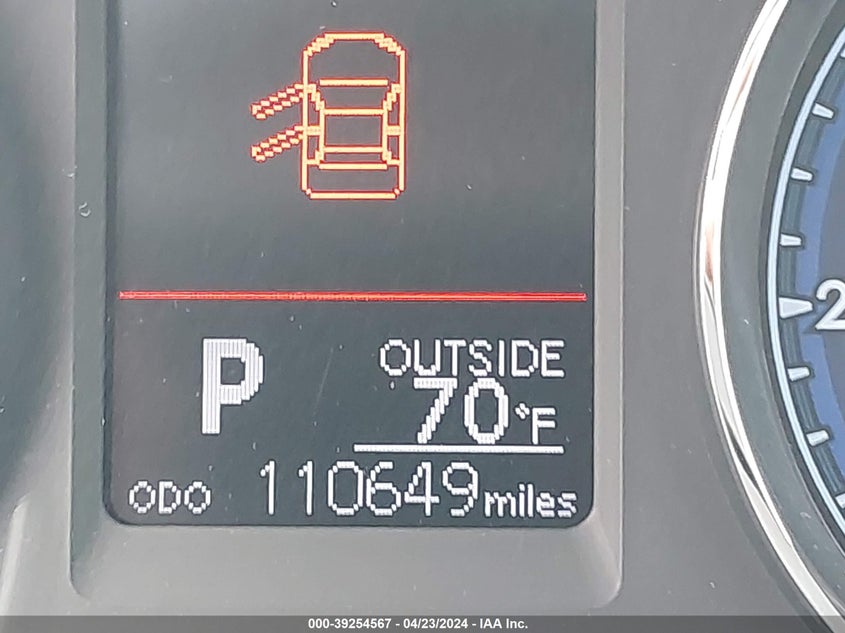 2017 TOYOTA COROLLA LE - 2T1BURHE2HC863398