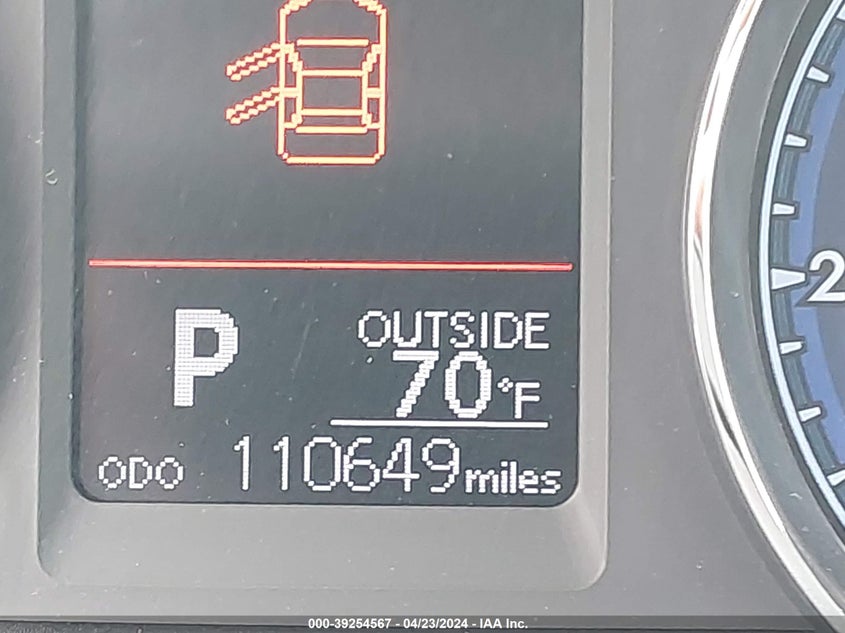 2017 TOYOTA COROLLA LE - 2T1BURHE2HC863398