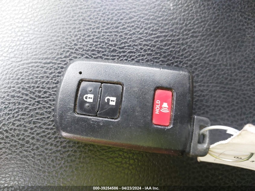 2018 TOYOTA RAV4 ADVENTURE/XLE - 2T3RFREV6JW719796