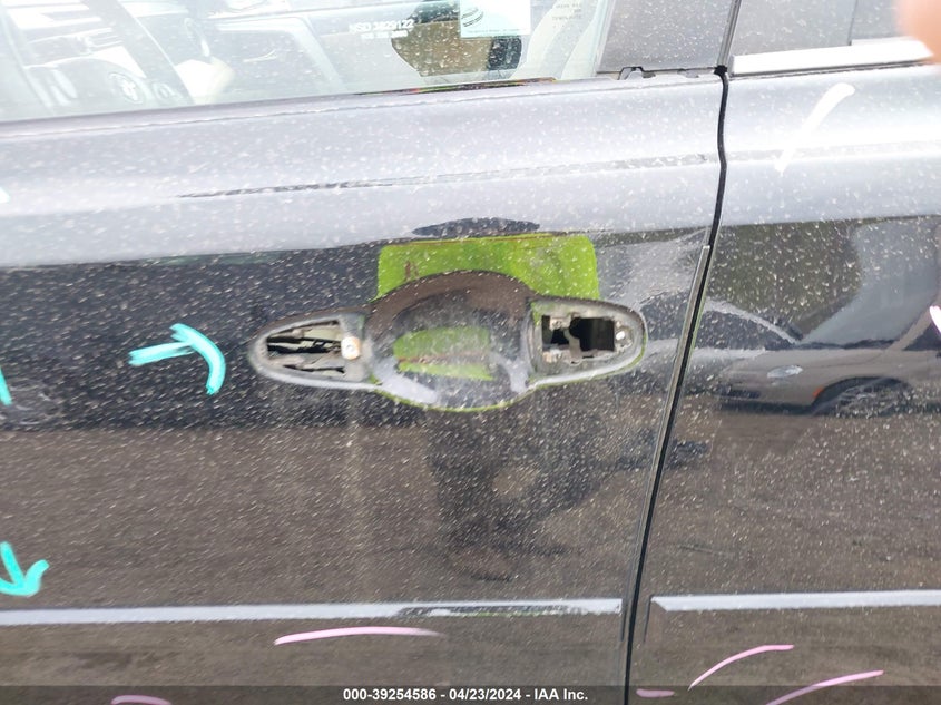 2018 TOYOTA RAV4 ADVENTURE/XLE - 2T3RFREV6JW719796