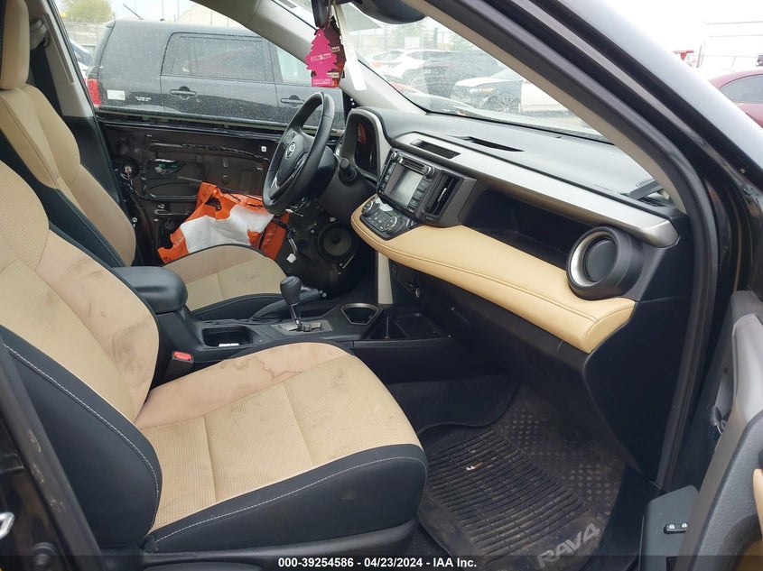 2018 TOYOTA RAV4 ADVENTURE/XLE - 2T3RFREV6JW719796