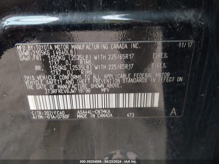 2018 TOYOTA RAV4 ADVENTURE/XLE - 2T3RFREV6JW719796