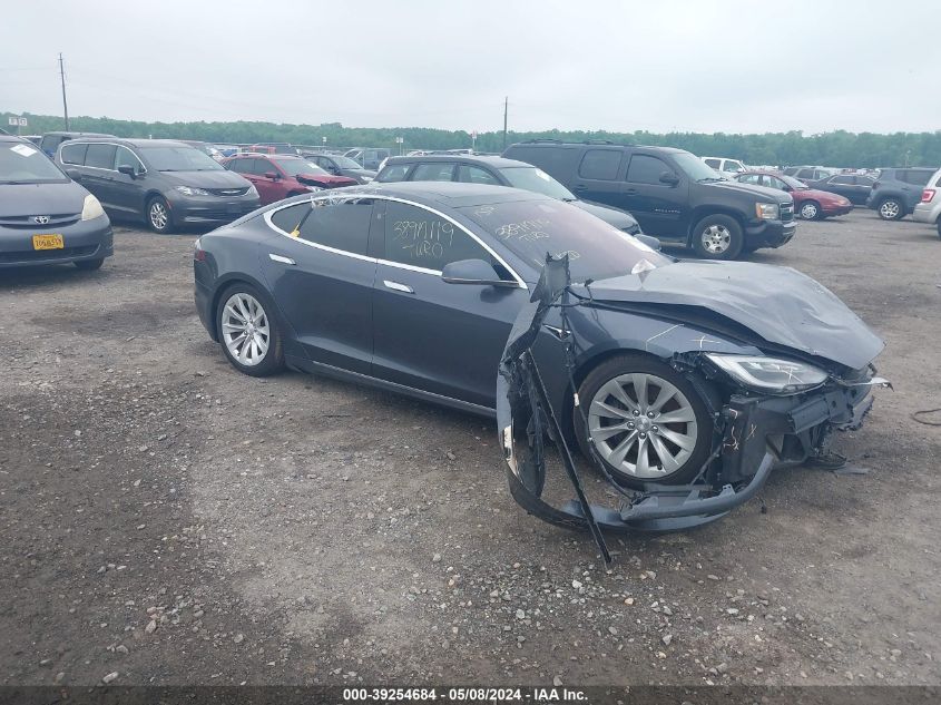 2019 Tesla Model S 100D/75D/Long Range/Standard Range VIN: 5YJSA1E20KF302477 Lot: 39254684