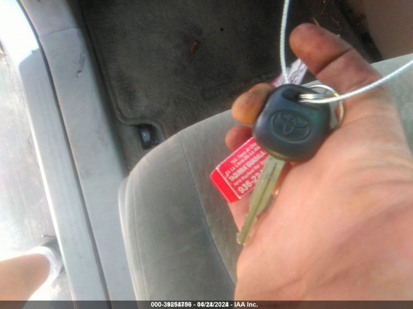 2010 Toyota Highlander Base V6 VIN: 5TDZK3EH7AS004224 Lot: 39254756