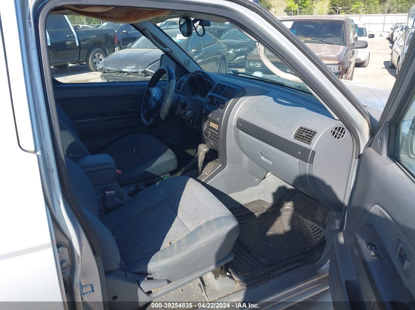 2004 Nissan Xterra Xe VIN: 5N1ED28T14C687381 Lot: 39254835