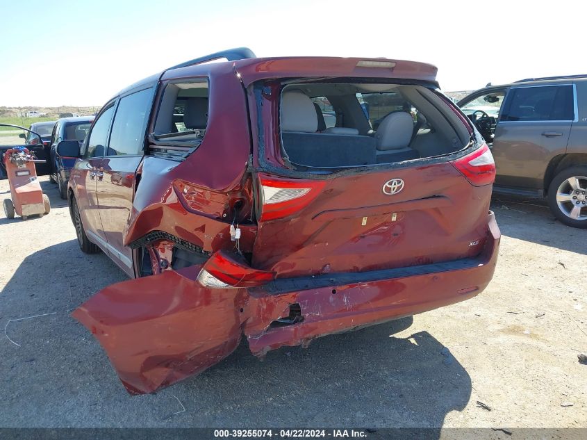 2017 Toyota Sienna Xle 8 Passenger VIN: 5TDYZ3DC0HS900596 Lot: 39255074