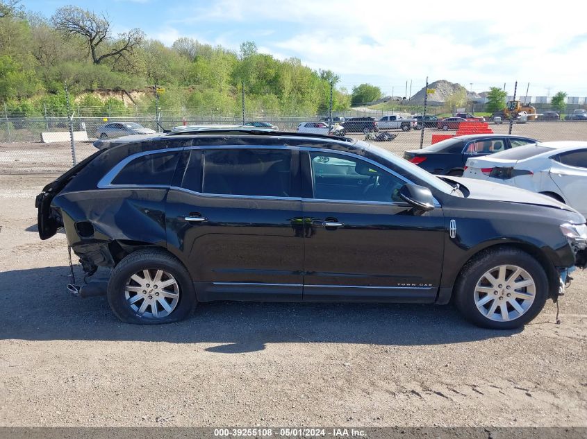 2017 Lincoln Mkt Livery VIN: 2LMHJ5NK3HBL00164 Lot: 39255108