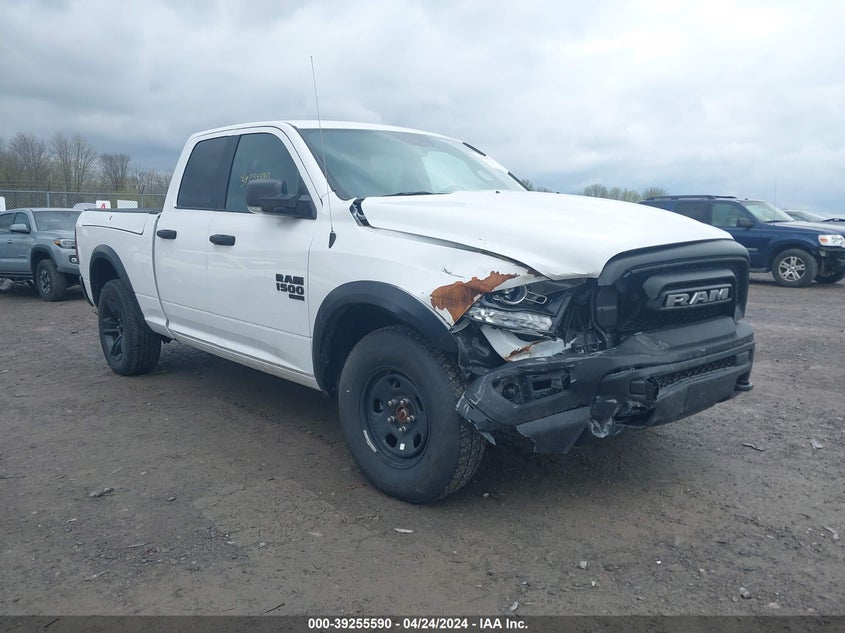 RAM 1500 CLASSIC WARLOCK QUAD CAB 4X4 "64" BOX 2022