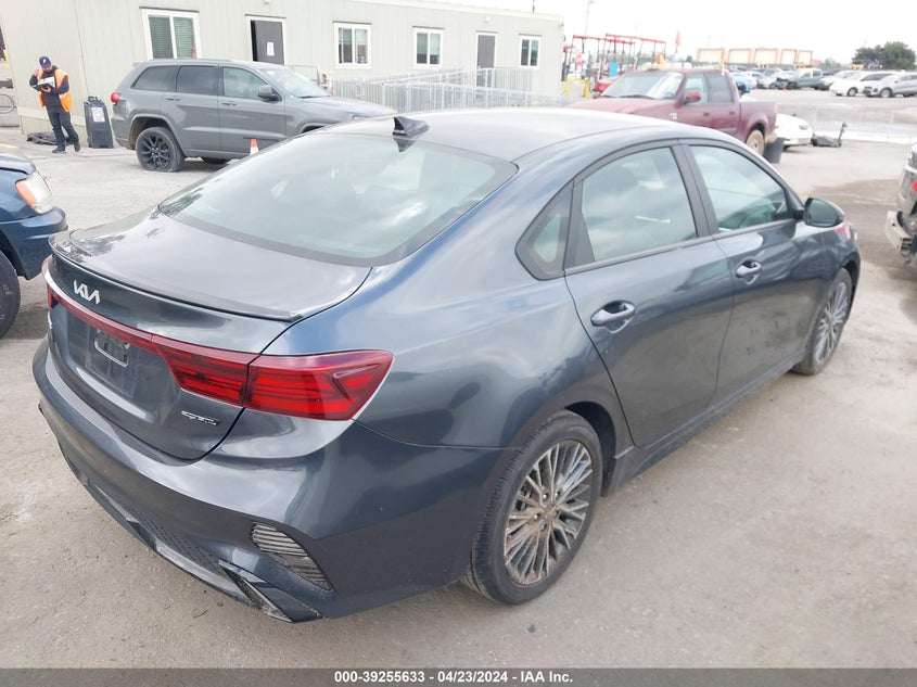 2022 KIA FORTE GT LINE - 3KPF54AD5NE441626