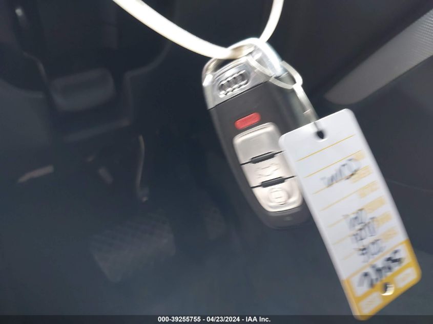 2016 Audi A4 2.0T Premium VIN: WAUAFAFL8GN012272 Lot: 39255755